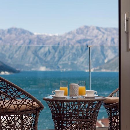 Bonintro Lux Apartment Kotor Eksteriør billede