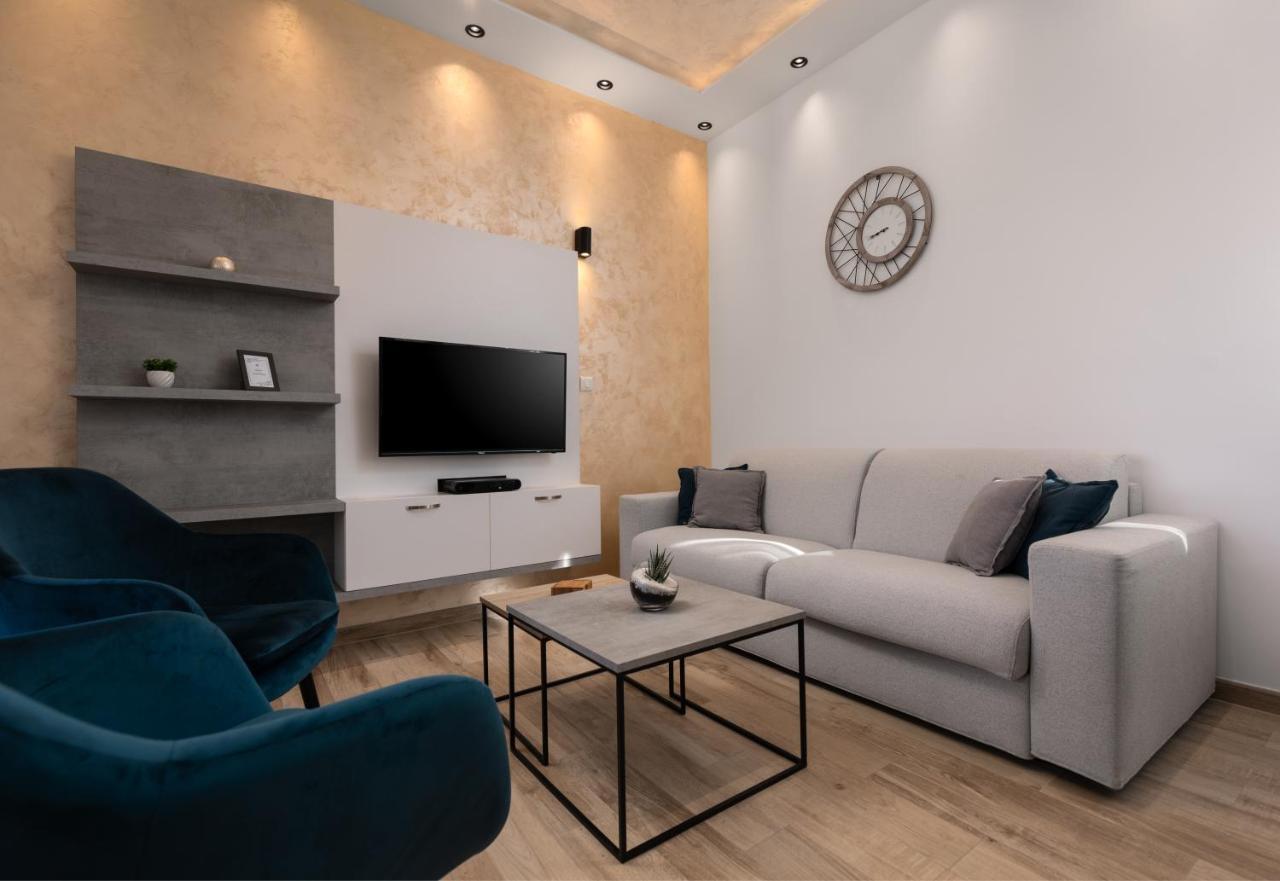 Bonintro Lux Apartment Kotor Eksteriør billede
