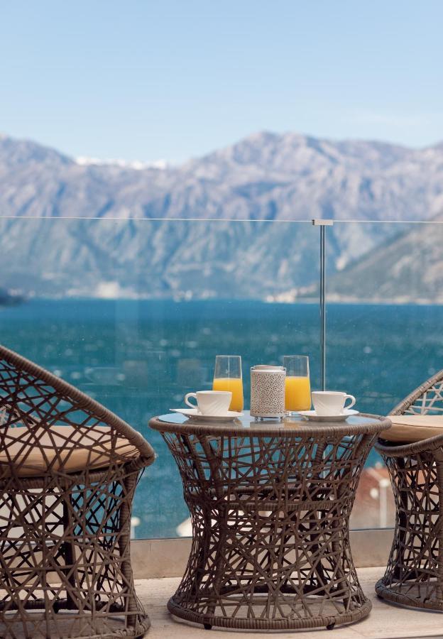 Bonintro Lux Apartment Kotor Eksteriør billede